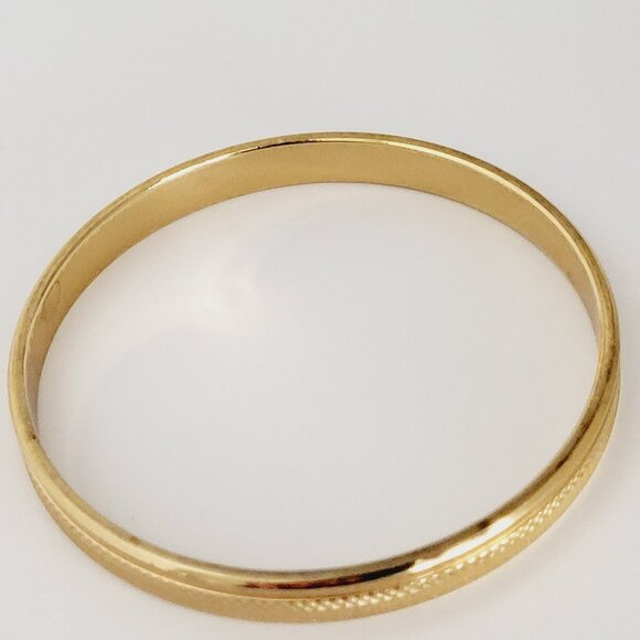 Gold Plated Bangle Bracelet Diamond Cut Design Unsigned 7.5" - Picture 12 of 14